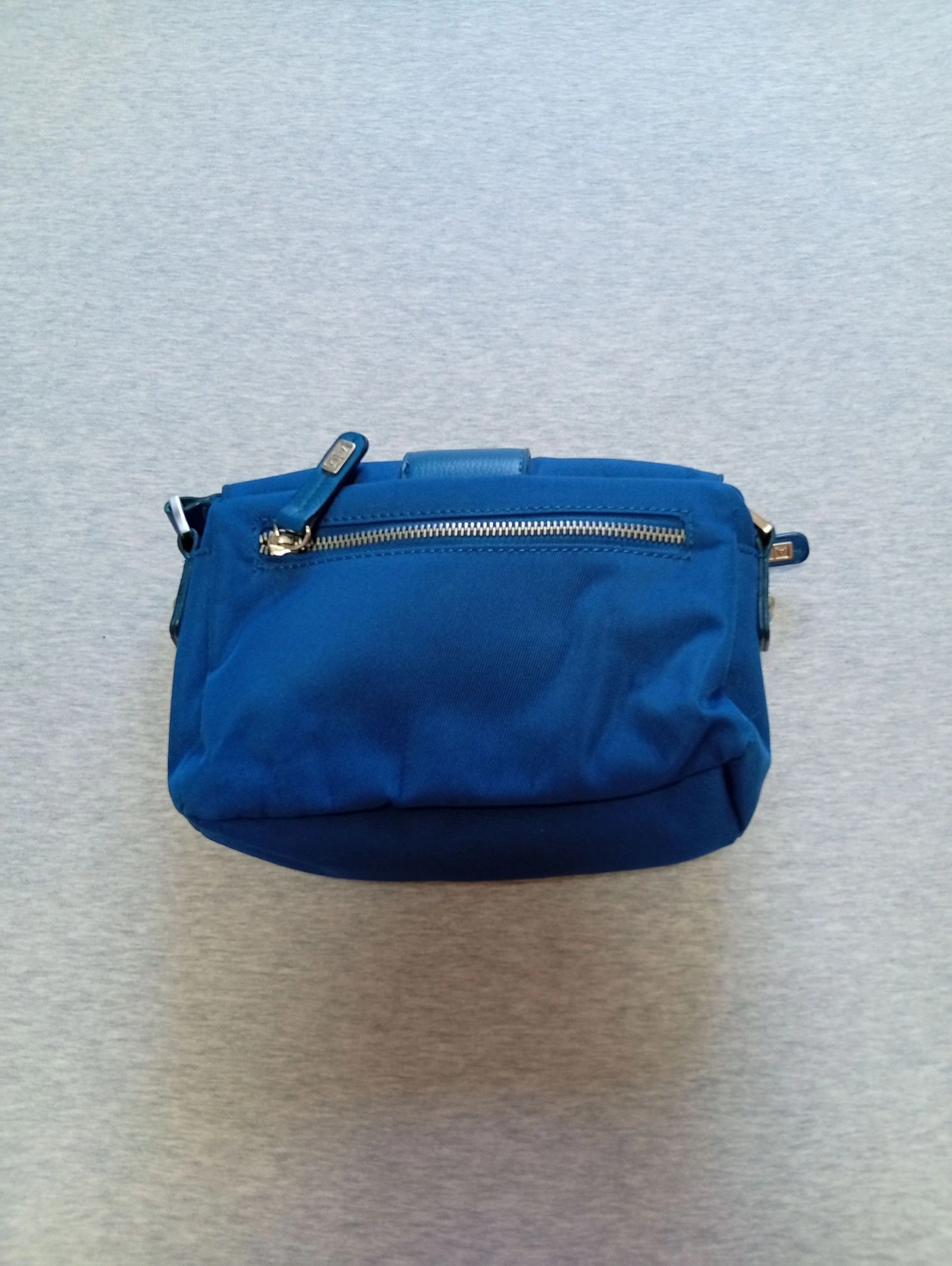 Bolsa transversal Adolfo Domínguez – photo 3